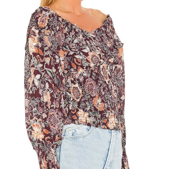 Smock Factor Top - Picture 2 of 3